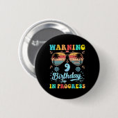 Waarschuwing 9e verjaardagsreis in uitvoering Funn Ronde Button 5,7 Cm (Voorkant /achterkant)