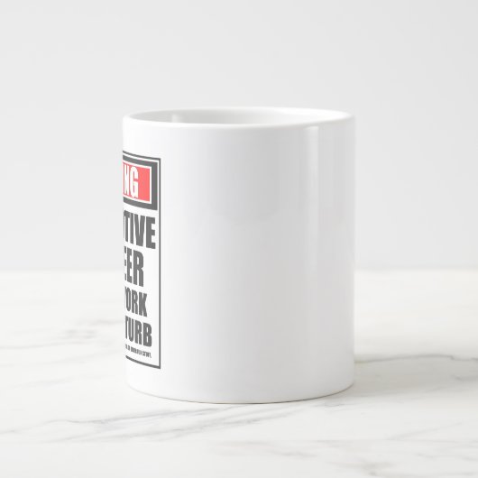 Waarschuwing autotechnicus hard op het werk grote koffiekop (Voorkant)