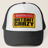 WAARSCHUWING: Batshit Crazy Trucker Pet (Voorkant)