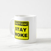 Waarschuwing Blijf Wakker Meme Mok (Voorkant links)