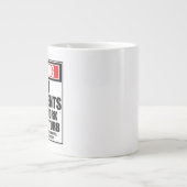 Waarschuwing decaan van studenten die hard werken grote koffiekop (Voorkant)