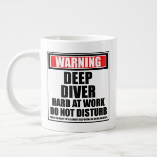 Waarschuwing diep duiker hard op het werk stoort n grote koffiekop