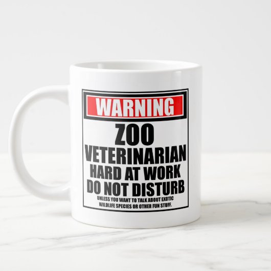 Waarschuwing dierdierenarts hard op het werk grote koffiekop (Links)