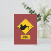 Waarschuwing gewapende eekhoorns briefkaart (Staand voorkant)