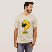 Waarschuwing gewapende eekhoorns t-shirt (Voorkant volledig)