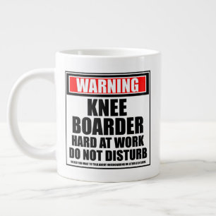 Waarschuwing Kneeboarder hard op het werk stoort n Grote Koffiekop