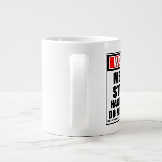 Waarschuwing medische student hard op het werk grote koffiekop (Achterkant)