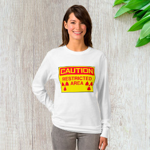 Waarschuwing met betrekking tot stralingsgevaar in t-shirt
