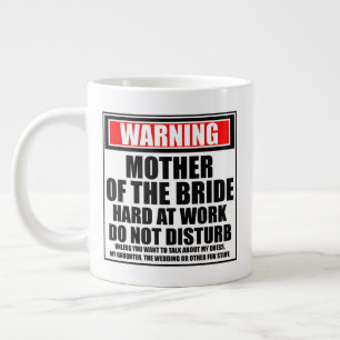 Waarschuwing Moeder Van De Bruid Hard Aan Het Werk Grote Koffiekop