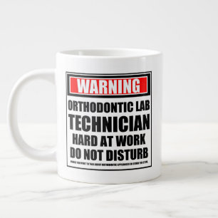 Waarschuwing orthodontische Lab-technicus hard op Grote Koffiekop