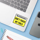 Waarschuwing Raak mijn gereedschap niet aan Sticker (Laptop met iPhone)