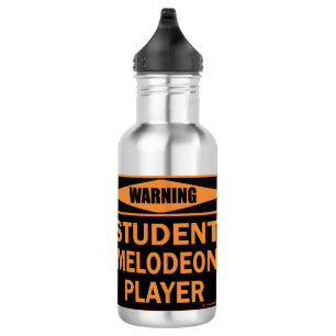 Waarschuwing! Student Melodeon Player. Waterfles