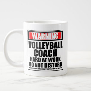 Waarschuwing Volleyball Coach hard op het werk Grote Koffiekop