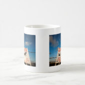 waarschuwingsbord nabij de luchthaven van Sint Maa Koffiemok (Center)