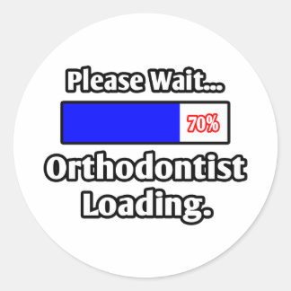Wacht alsjeblieft.. orthodontist Loading Ronde Sticker