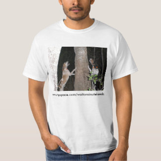 Wacht een minuut op Kennels - Gepersonaliseerd T-shirt