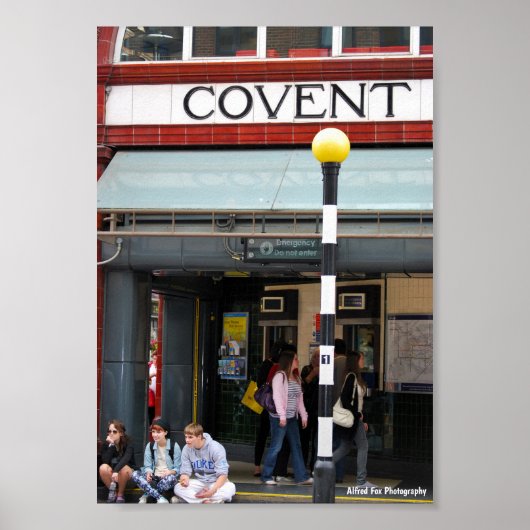Wachten bij Covent Poster (Voorkant)