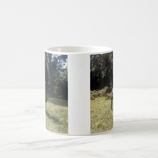 Wachten op de Mok van de overloopkoffie met zigeun (Center)