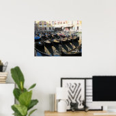 Wachten op een feest — Gandolas in het Poster van (Thuiskantoor)