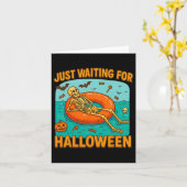 Wachten op Halloween Funny Skeleton Floating Kaart (Gele Bloem)