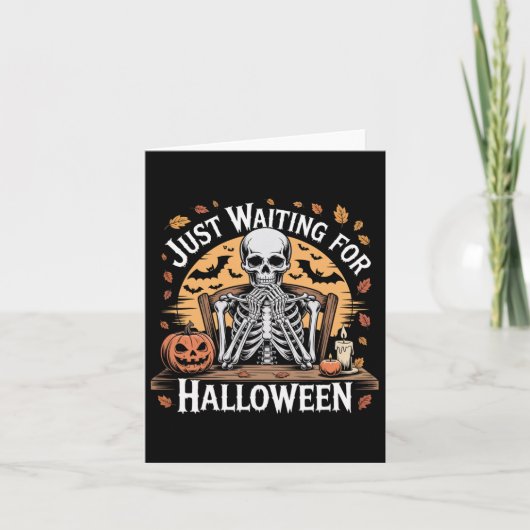 Wachten op Halloween Skeleton Coffee Spooky Kaart (Voorkant)