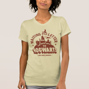 Wachtend op mijn Brief naar HOGWARTS™ T-shirt