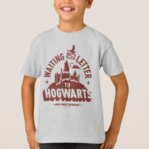 Wachtend op mijn brief naar HOGWARTS™ T-shirt