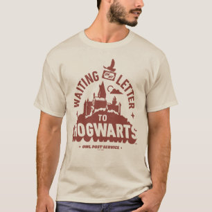 Wachtend op mijn Brief naar HOGWARTS™ T-shirt