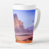 Wadi Rum woestijn in Jordanië, Vakantie Latte Mok (Rechterhoek)