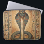 Wadjet – Ägyptische Schlangengöttin´7 Laptop Sleeve<br><div class="desc">Wadjet ist eine Kobra-Göttin aus der ägyptischen Mythologie und Schutzgöttin der Pharaonen sowie von Unterägypten. Sie steht für Schutz,  Macht und königliche Autorität.</div>