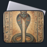 Wadjet – Ägyptische Schlangengöttin´7 Laptop Sleeve<br><div class="desc">Wadjet ist eine Kobra-Göttin aus der ägyptischen Mythologie und Schutzgöttin der Pharaonen sowie von Unterägypten. Sie steht für Schutz, Macht und königliche Autorität.</div>