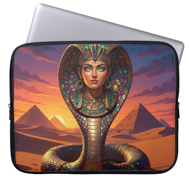 Wadjet – Egyptian Cobra Goddess´7 Laptop Sleeve (Voorkant)
