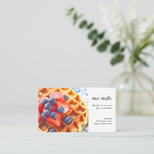 Wafel met verse bessen visitekaartje (Staand voorkant)