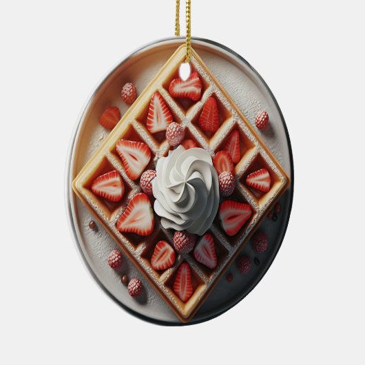Wafels slagroom en aardbeien Kerstmis Keramisch Ornament (Rechts)