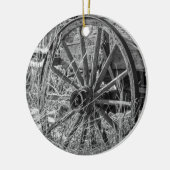 Wagon Wheel Ornament (Links)