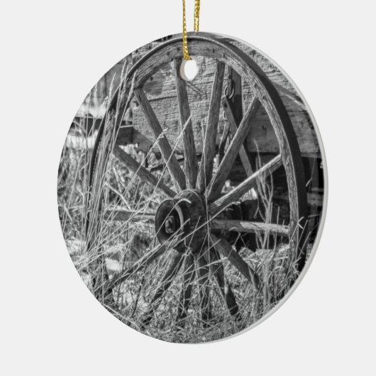 Wagon Wheel Ornament (Links)