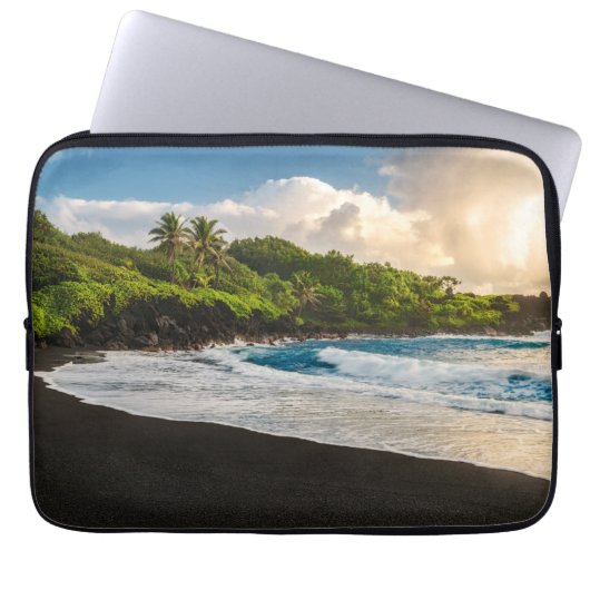 Waianapanapa Beach Laptop Sleeve (Voorkant)
