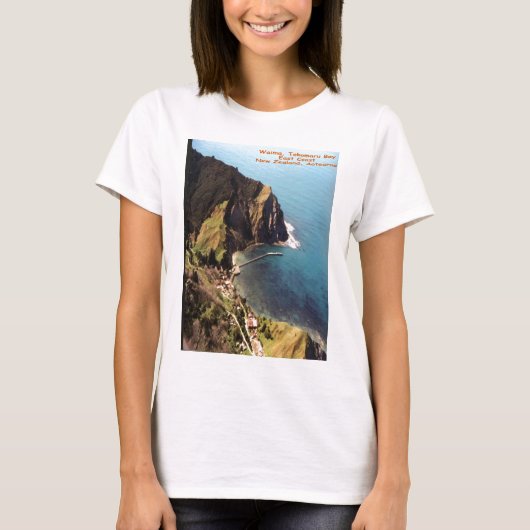 Waima, Tokomaru Bay, Eastkust, Nieuw-Zeeland Aotea T-shirt (Voorkant)