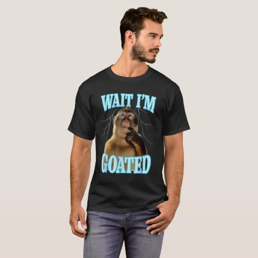Wait I'm Goated Funny Thinking Monkey Meme Brainro T-shirt (Voorkant volledig)