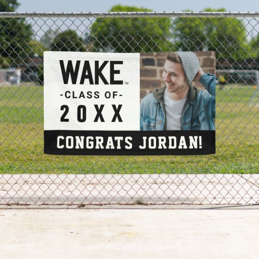 Wake Forest-universiteit | Wake Wordmark Spandoek (Insitu)