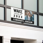 Wake Forest-universiteit | Wake Wordmark Spandoek (Buitenkant Gebouw)