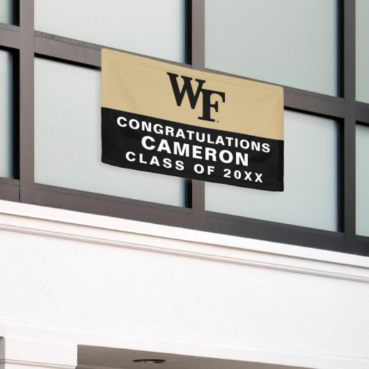 Wake Forest-universiteit | WF Spandoek (Buitenkant Gebouw)