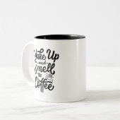 Wake Up and Smell the Coffee, Tweekleurige Koffiemok (Voorkant links)