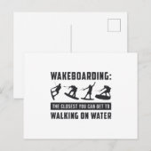 Wakeboarder wakeboarden die op watergolf lopen briefkaart (Voorkant / Achterkant)