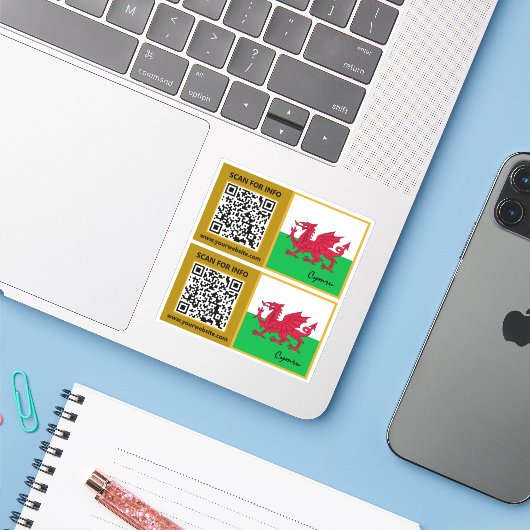 Wales Modern QR Code Stickers, Welsh Flag Sticker (Laptop met iPhone)
