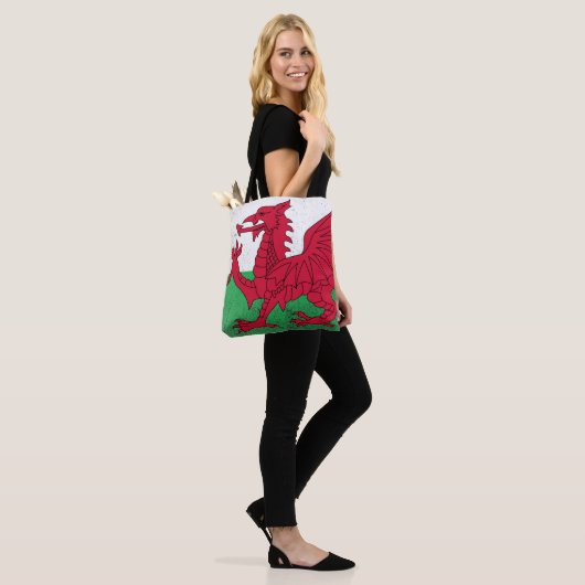 Wales Tote Bag (Op model)