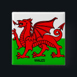 WALES VLAG / DRAAK VIERKANTE BUTTON 5,1 CM<br><div class="desc">WALES VLAG / DRAGON knop</div>