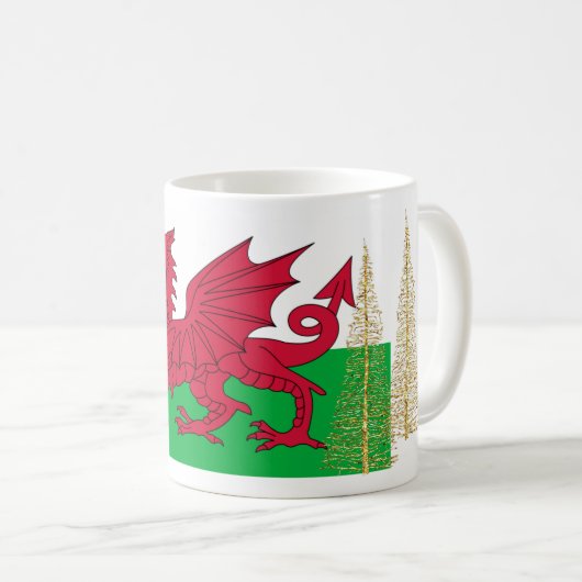 Wales Welch Flag Gold kerstbomen Mok (Voorkant rechts)