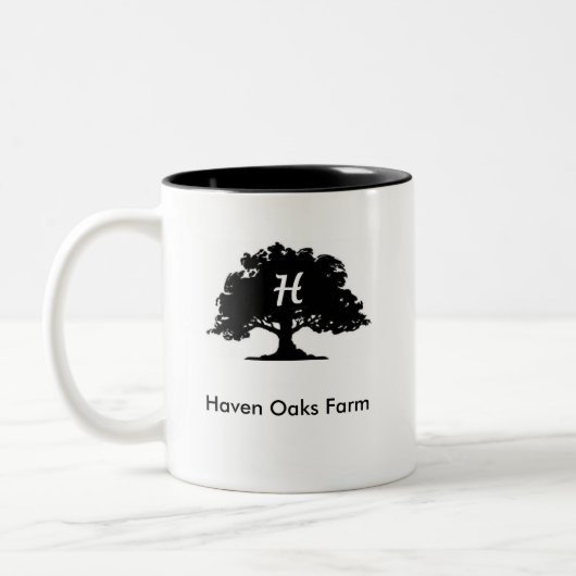 Walking Lucy Mok (Links)