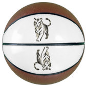 Walking Tiger Tekening - Inkt Ontwerp op Basketbal (Voorkant)